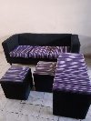 Sillón con poco uso  y puff con mesa sin uso   Imagen